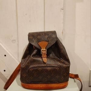 AUTHENTIC Louis Vuitton Montsouri backpack.